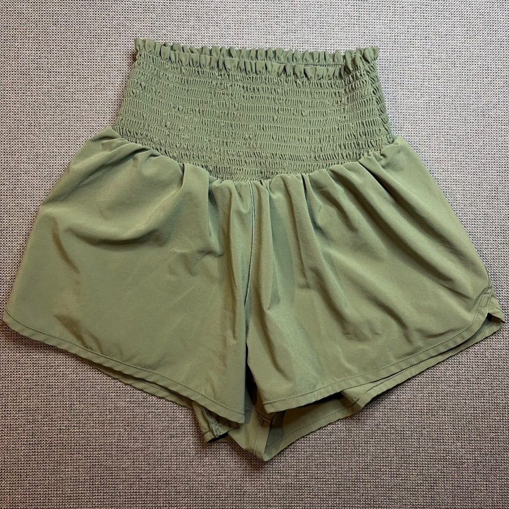 OFFLINE by Aerie Real Me Smocked Waist Yoga Activewear Sporty Shorts Women XS